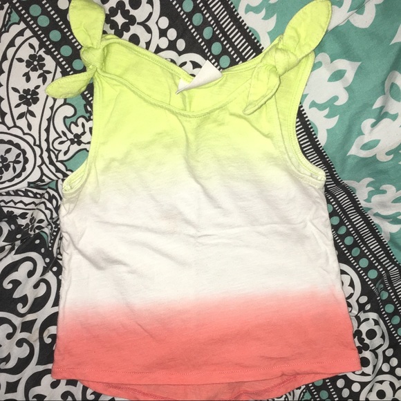 3 Cat & Jack sleeveless tops 4T - Picture 4 of 7